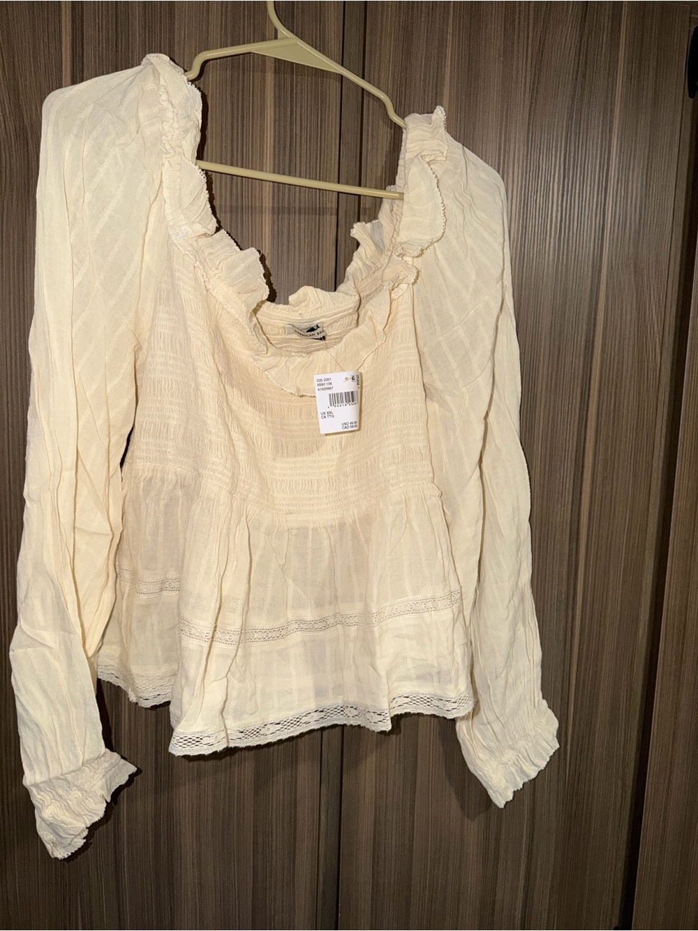 American Eagle Outfitters Cream Ruffled Peasant Blouse